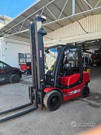 Carrello elevatore HYSTER 30q dies altezza 6.5 M