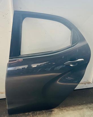Porta posteriore sinistra Toyota Yaris