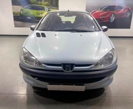 Peugeot 206 1.4 16V 5p. Roland Garros