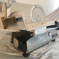 affettatrice elettrica 