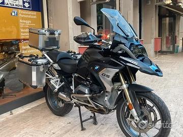 R 1200 GS Triple Black Excl. Finanziabile.
