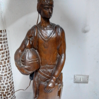 Lampada Scultura in legno vintage .perfettamente f