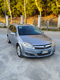 Opel Astra SW 2007 1.9 ctdi