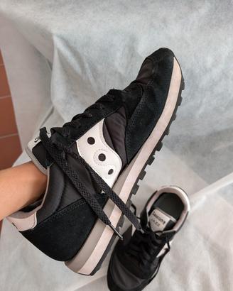 saucony unisex 40.5