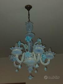 Lampadario Murano 5 luci vetro bianco e azzurro