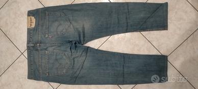 jeans levis