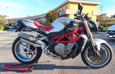 MV Agusta Brutale 910S