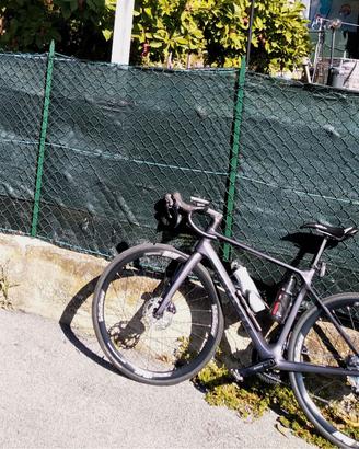 Furto bici Bianchi Infinito