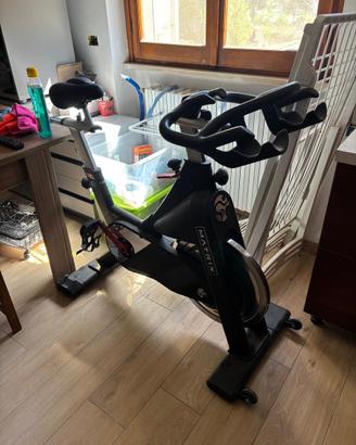 Spin bike Matrix