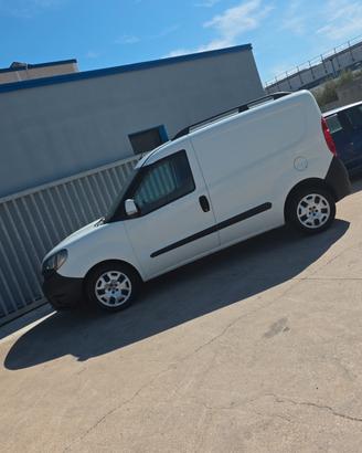 Fiat doblo 2018 1.6 120 