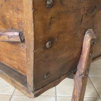 Madia antica in legno massello