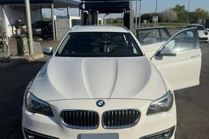 Bmw serie 5 Touring Luxury 520d