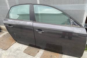 Audi A4 Berlina 2007> Porte