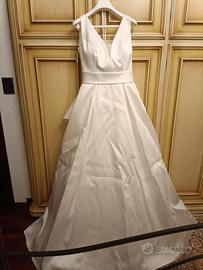 Vestito da sposa nuovo Alida Giordani