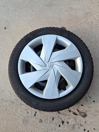 Gomme e cerchi Toyota