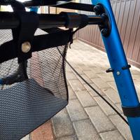 Deambulatore alluminio con seduta