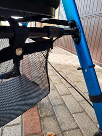 Deambulatore alluminio con seduta