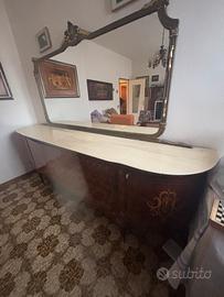 mobile con specchio antiquariato moderno