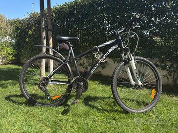 Rockrider Five One 5.1 M