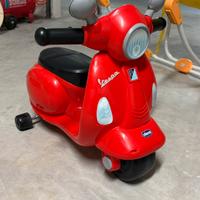 Vespa giocattolo per bambino