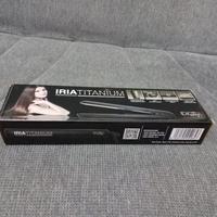 piastra per capelli iria Titanium 