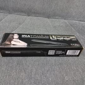 piastra per capelli iria Titanium 