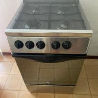 Piano di cottura a gas gpl,  4 fuochi + forno