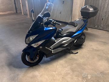 T MAX