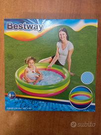 Piscina gonfiabile Bestway - Nuova, mai aperta.