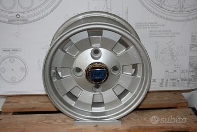 LANCIA FULVIA COUPE' FIRST SERIE 6X13 ALLOY WHEELS