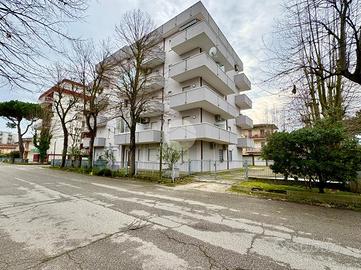 MONOLOCALE A CESENATICO