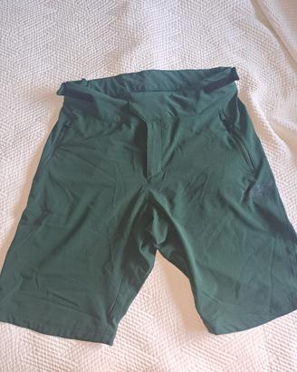 pantaloncini da bici