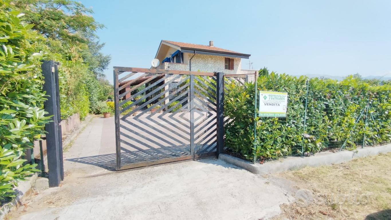 House in Rocca d'Evandro, Caserta - Vista 4