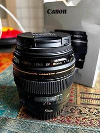 Canon EF 85mm f/1.8 USM