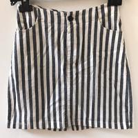 Minigonna a righe bianche e nere Brandy Melville