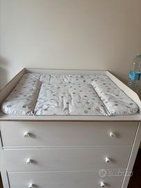 Fasciatoio ( da montare su cassettiera) e cuscino