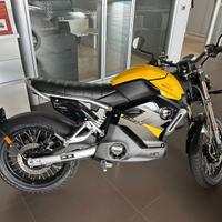 Super Soco TC Max - 2025