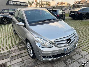 MERCEDES - Classe B - 200 CDI Sport