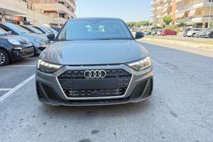 Audi A1 SPB 30 TFSI S tronic line edition LED NAVI