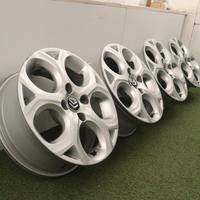 Cerchi in lega Citroen C3 16 ORIGINALI 9687753077