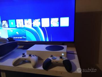 Xbox Series S - 512 GB SSD + 2 Controller