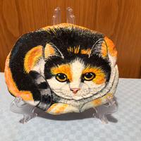 Sasso dipinto gatto calico