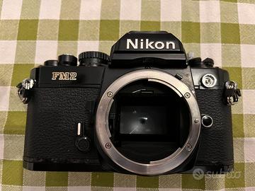 Corpo macchina nikon fm2 new nera usata