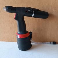 WURTH, RIVETTATRICE PNEUM per RIVETTI FILETTATI 