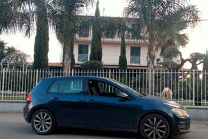 Volkswagen Golf 1.6 TDI 5p. 4MOTION Highline BlueM