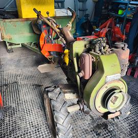 Motocoltivatore equipaggiato con carrello