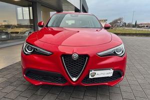 Alfa Romeo Stelvio 2.2 Turbodiesel 190 CV AT8 RWD 
