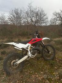 Husqvarna WR 125 - 2009