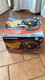 Volante THRUSTMASTER + PEDALIERA Ferrari