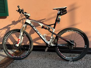 MTB CARRARO VELVET RACE